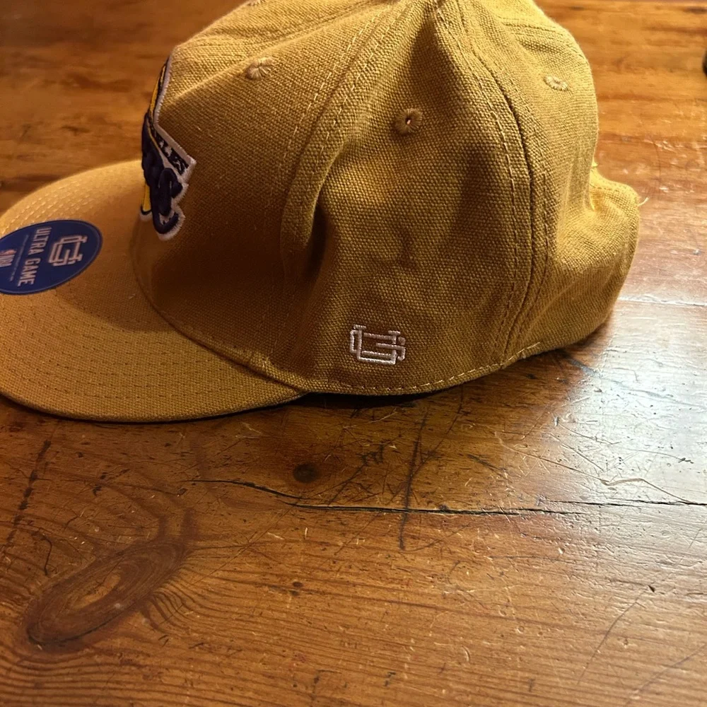 NBA Los Angeles Lakers Mustard Hat